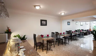 Serenity Villa Hotel – Photos 4